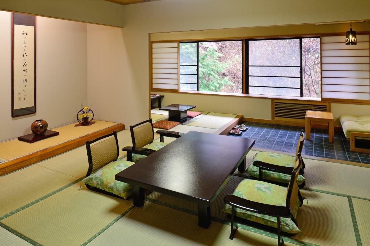 Osakaya Ryokan คุซาสึ ภายนอก รูปภาพ