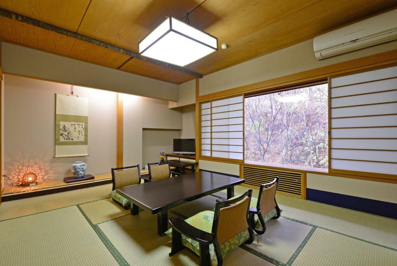 Osakaya Ryokan คุซาสึ ภายนอก รูปภาพ
