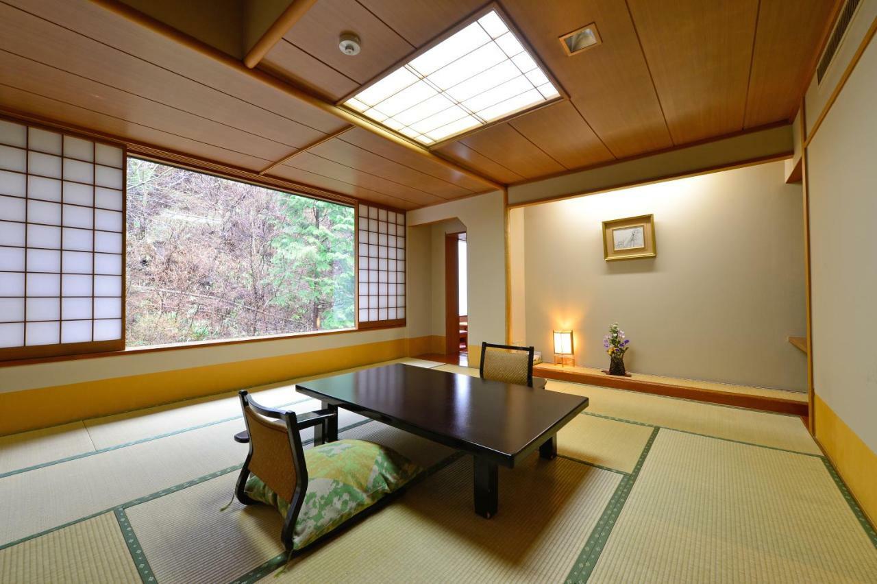Osakaya Ryokan คุซาสึ ภายนอก รูปภาพ